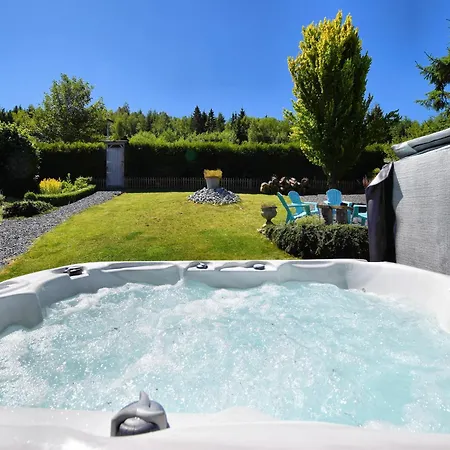 Jacuzzi Retreat, Ardennes, Cleaning Included * Filly