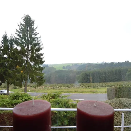 Сasa de vacaciones Jacuzzi Retreat, Ardennes, Cleaning Included